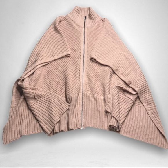 Please see new listing - Picture 6 of 11